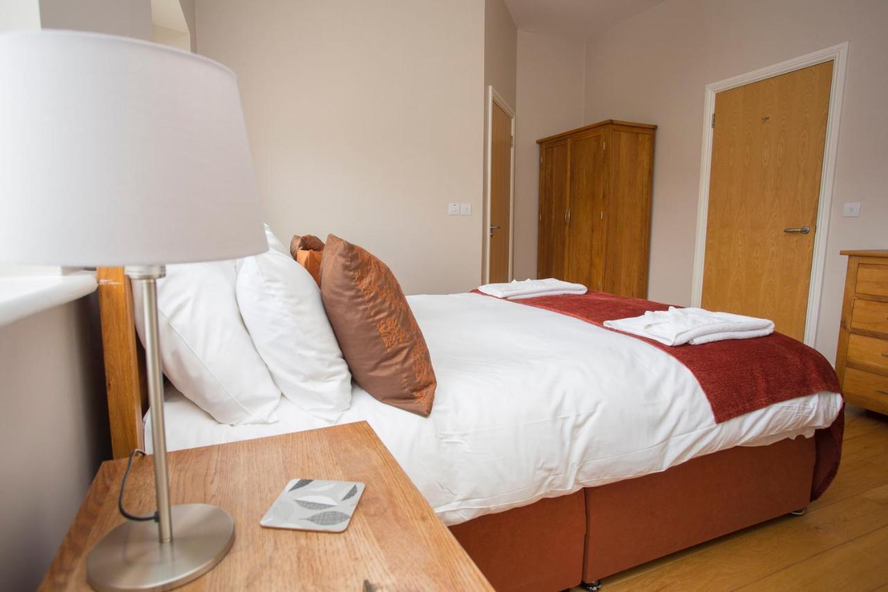 Decoy Country Cottages Navan Esterno foto