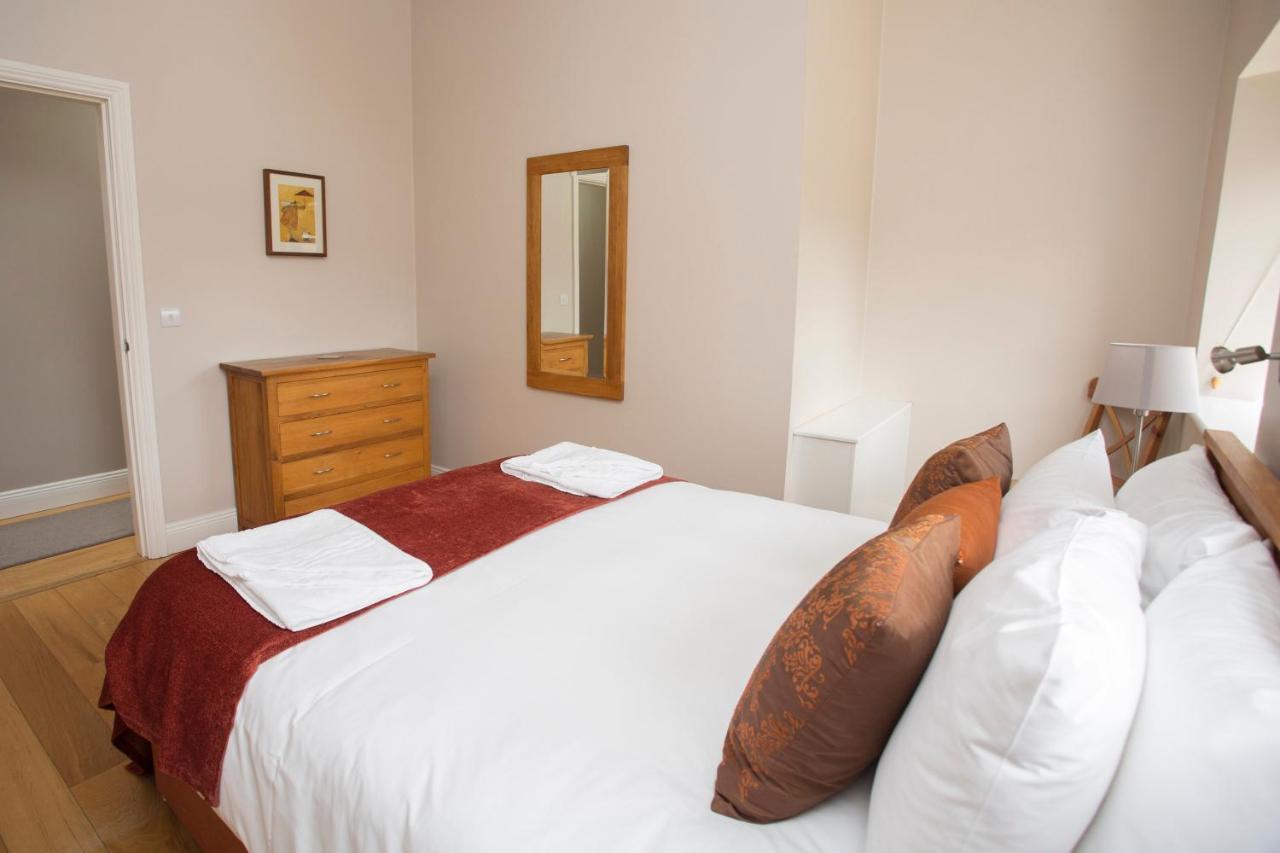 Decoy Country Cottages Navan Esterno foto