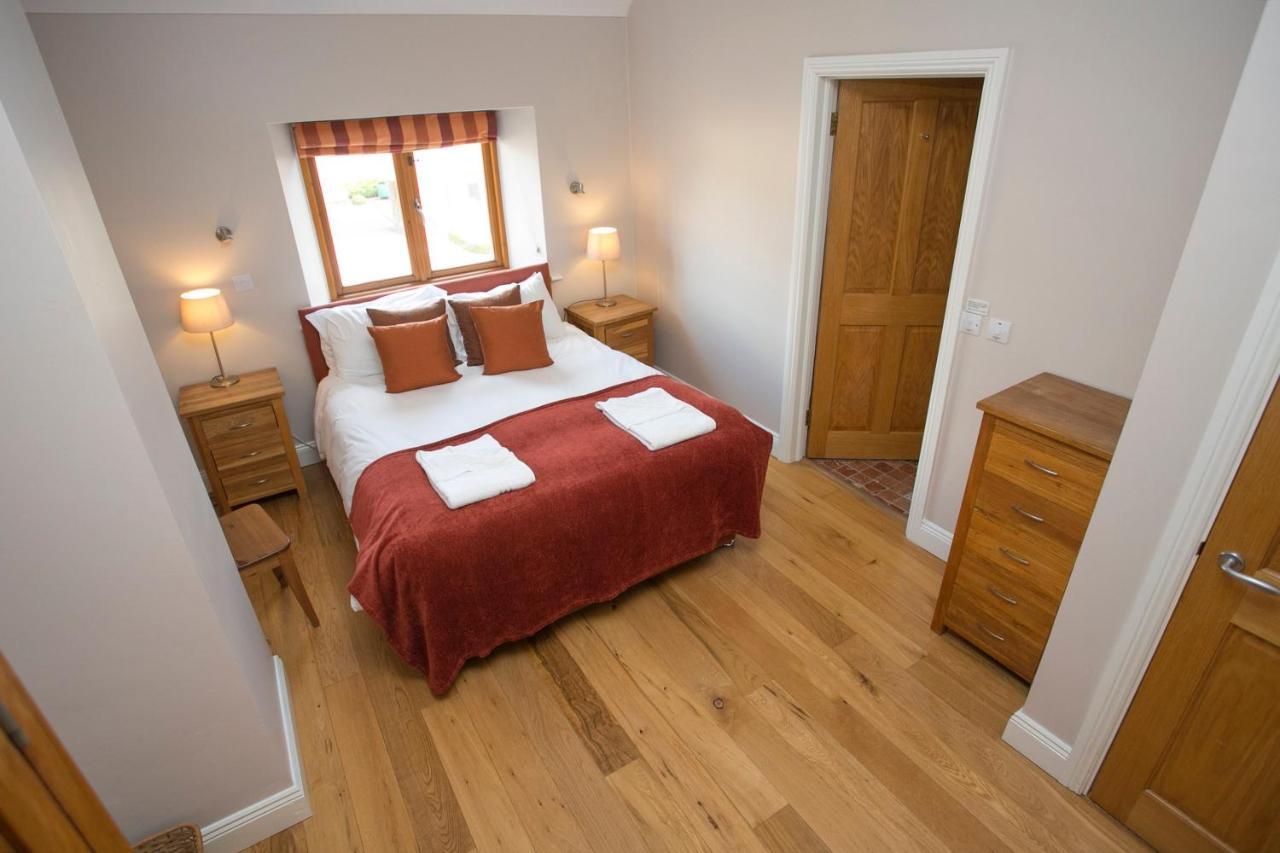 Decoy Country Cottages Navan Esterno foto